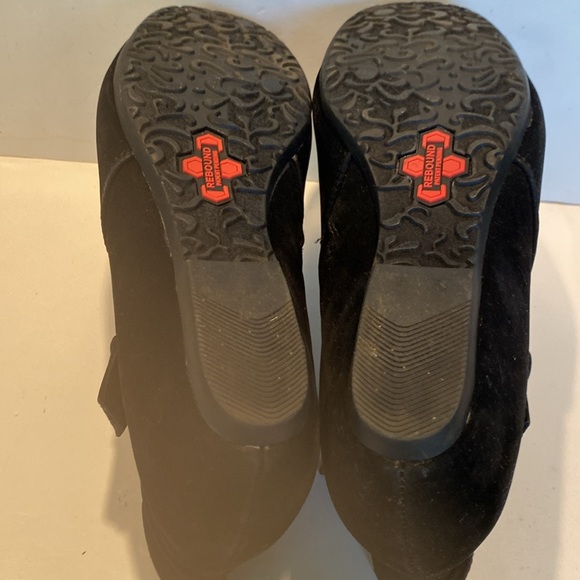 Rebound Faux Suede Booties - Picture 5 of 10